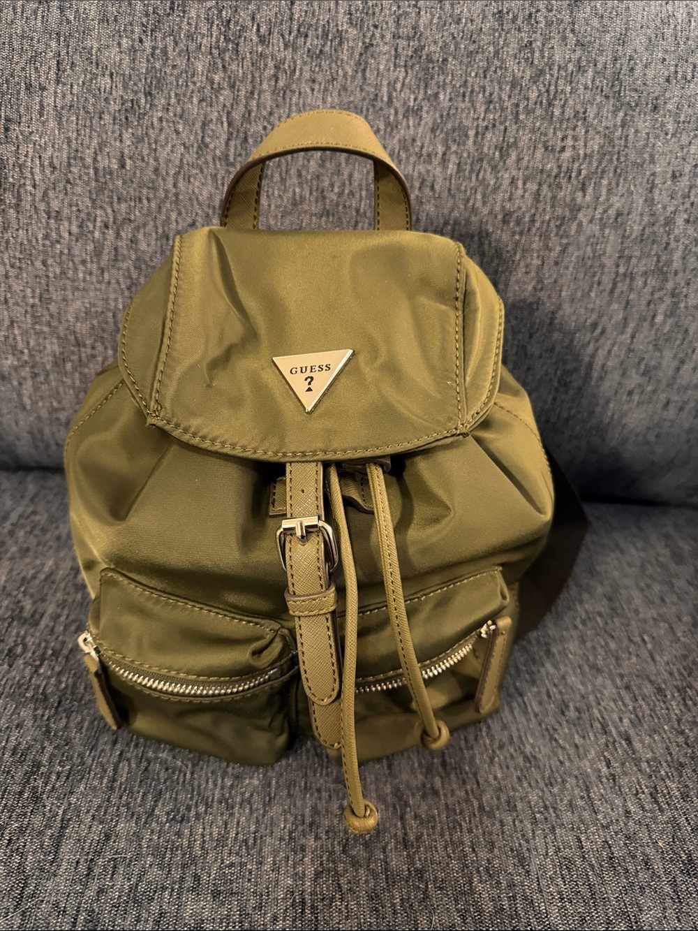 NWOT GUESS Olive Green Nylon Drawstring Mini Backpack
